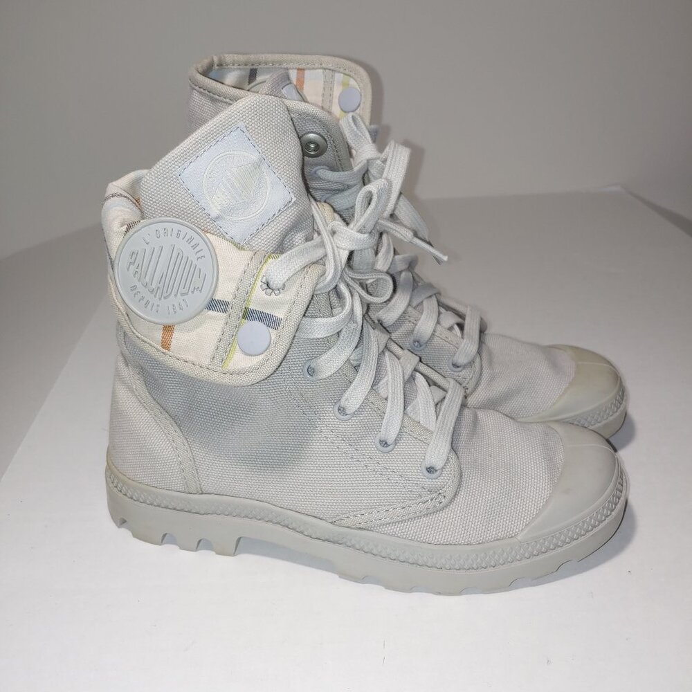 Palladium Canvas Plaid Lined Lace Up Lug Sole Ankle Boots Size 7.5 Light Grey